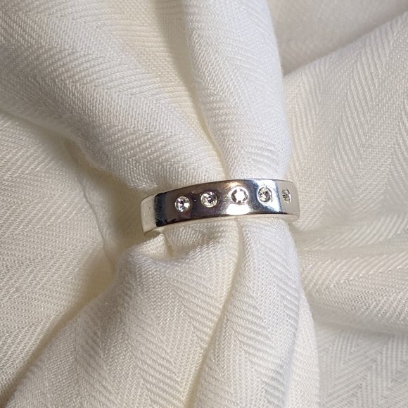 Crystal Multicolor Set Of Two Silver Rings Stackable EUC Trendy - Picture 2 of 12